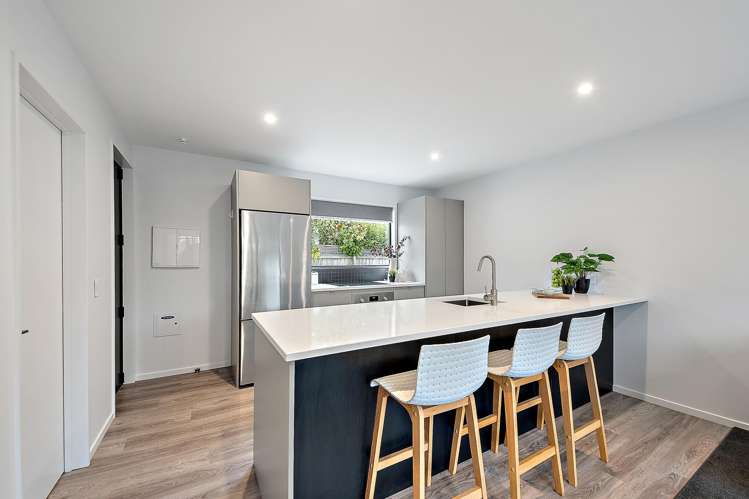 3/67 Osborne Street Waltham_5