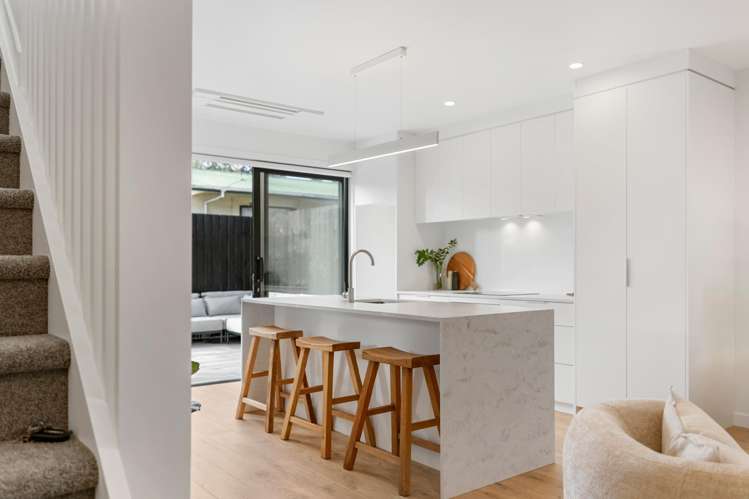 16 Hamurana Place Te Atatu Peninsula_6