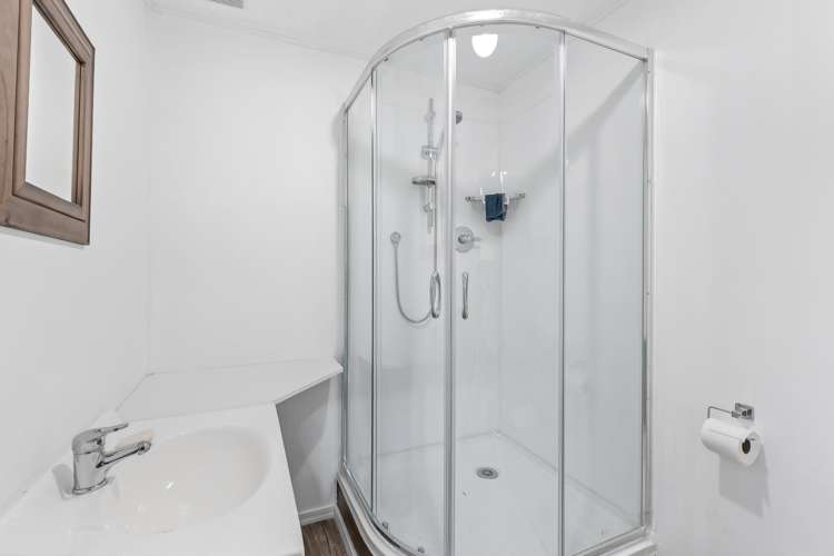 22 Airport Lane Haast_11