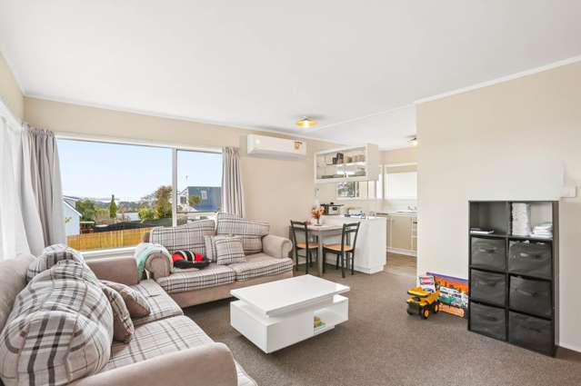 1/1 Forsythe Place Massey_2