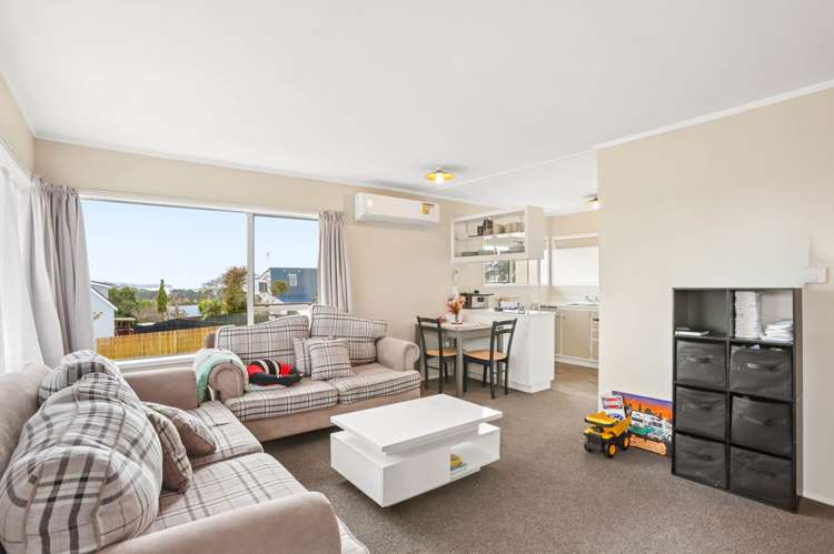 1/1 Forsythe Place Massey_6