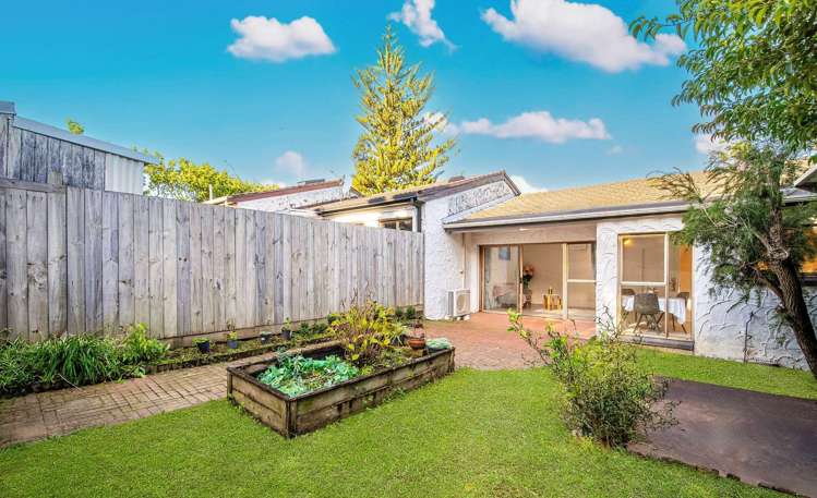 3/550 Glenfield Road Glenfield_12