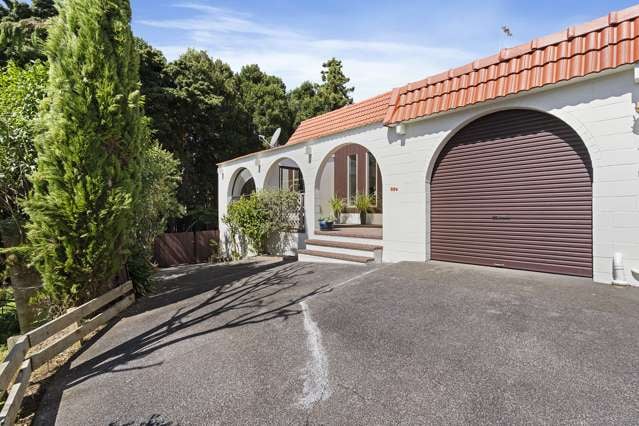 2/89 Moore Street Hillcrest_1