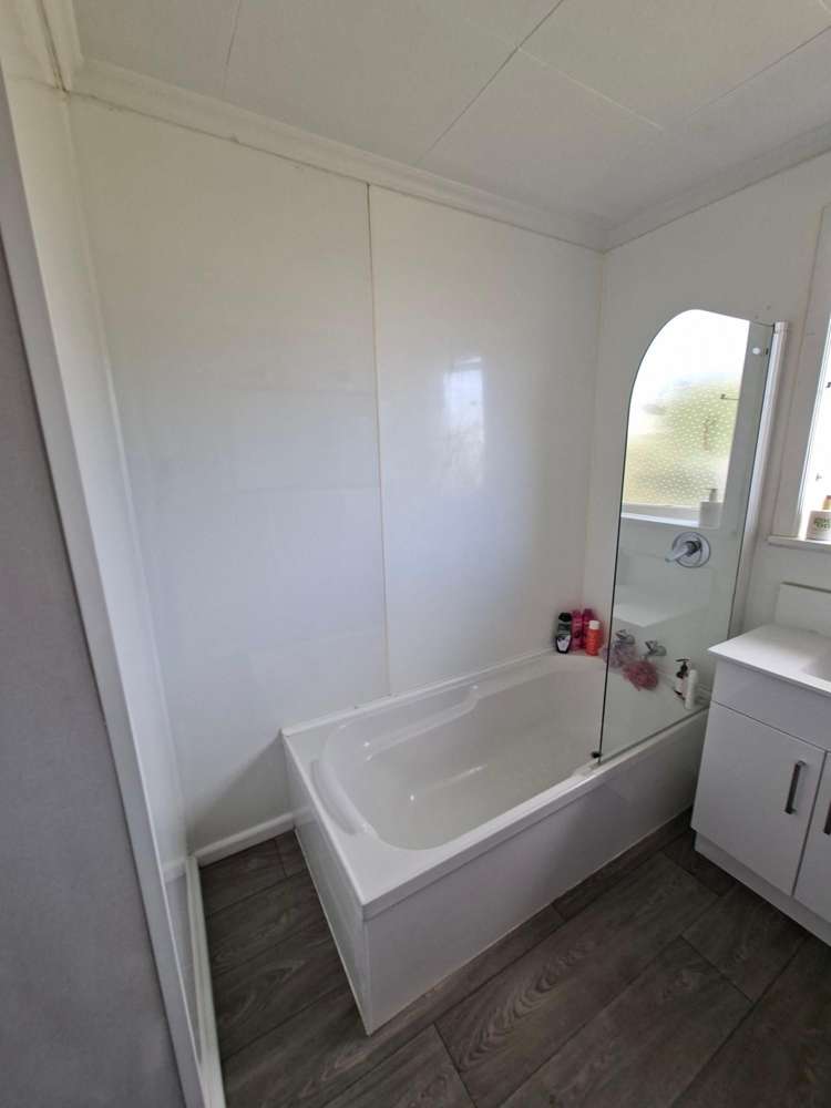  34 Bartholomew Road Levin_6