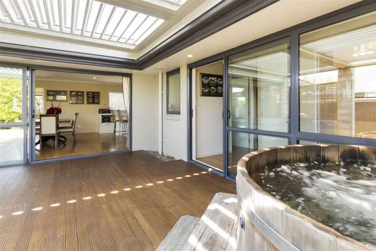 2 Nottinghill Drive Springlands_21