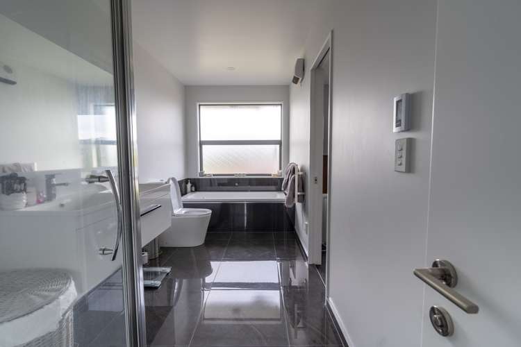 12 Robalan Close Halswell_12