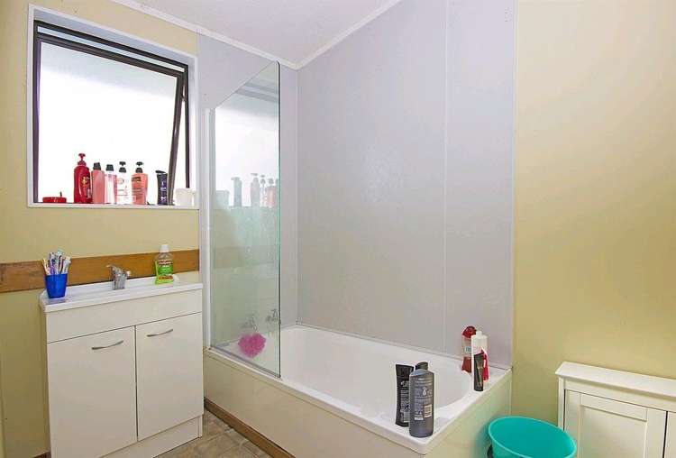 1/51 Redcrest Avenue Red Hill_8