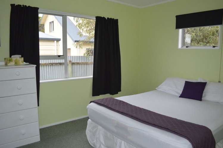 12 Moore Crescent Carterton_11