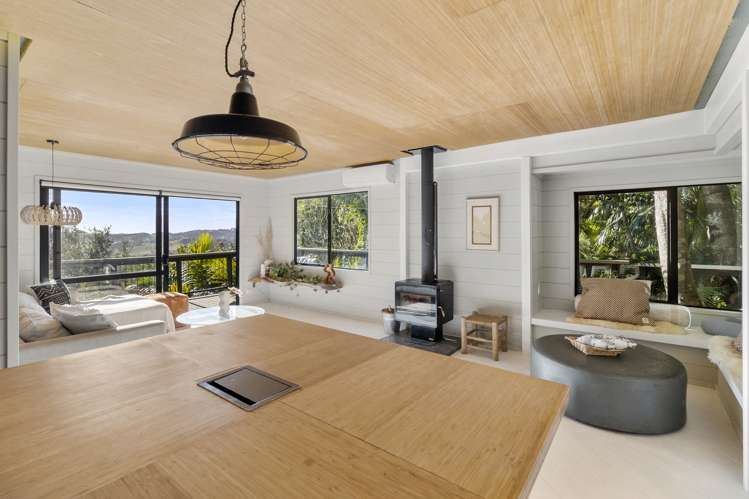 71 Trig Hill Road Onetangi_7