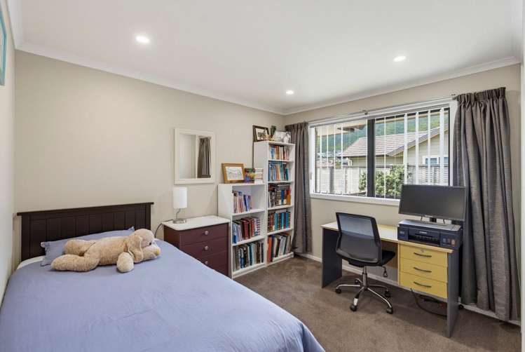 35 Waipunahau Road Waikanae_25