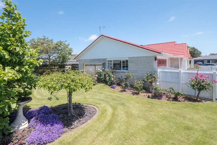 2 Beech Place Hawera_18
