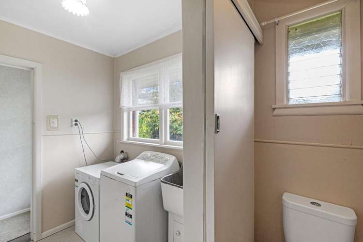 22 Sutton Crescent Hillcrest_15