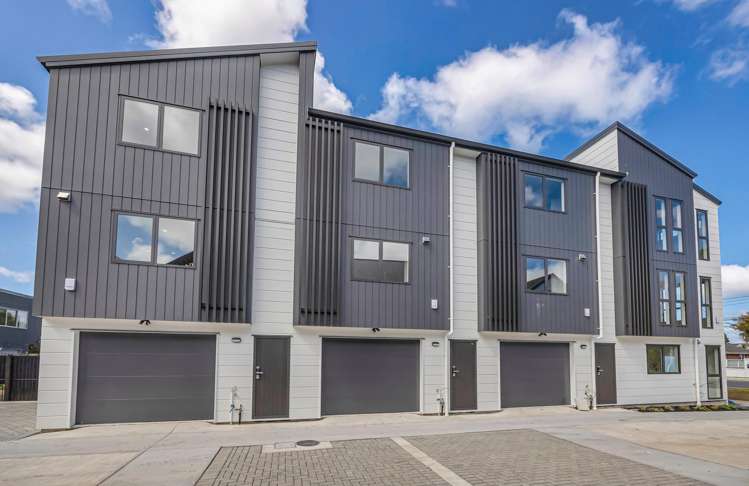 3/25 Taikata Road Te Atatu Peninsula_14