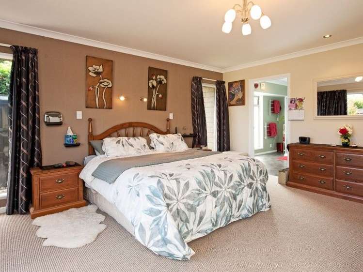 10 Nottinghill Drive Springlands_9