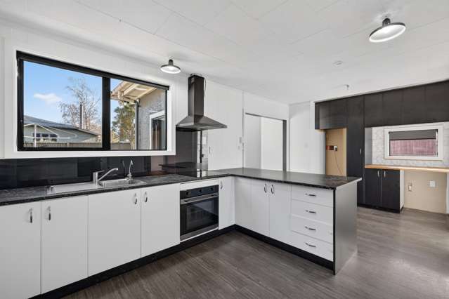 5658 West Coast Road Springfield_4