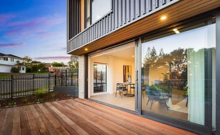 98 Walker Road Point Chevalier_13
