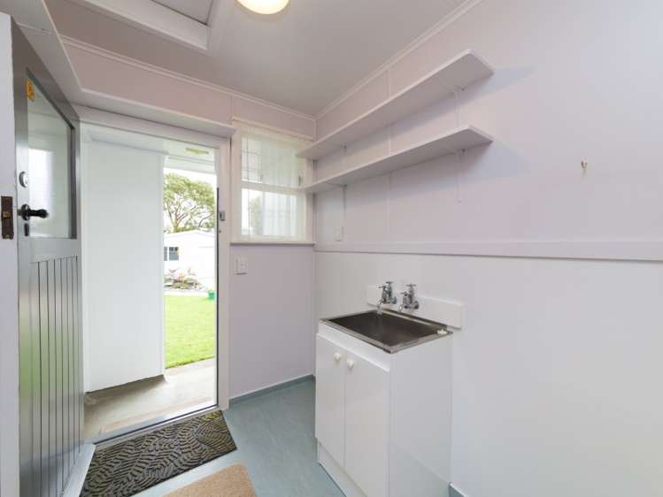 108 Rugby Street Awapuni_8