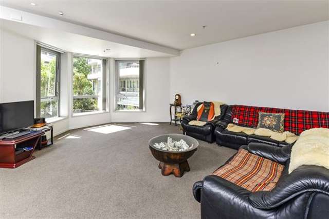 2f/205 Hobson Street Auckland Central_4