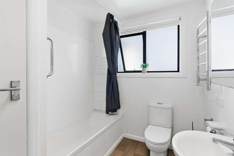 80 Sophia Street Glenholme_9