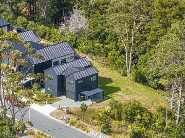 32 Ara Hills Drive Orewa_2