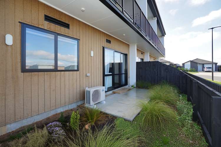 1/61 Pragma Rise Huntington_12