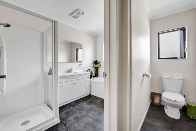 38 Montague Grove Stratford_20