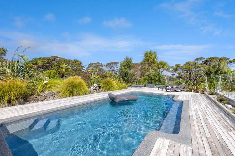 15 East Street Mahurangi East_1