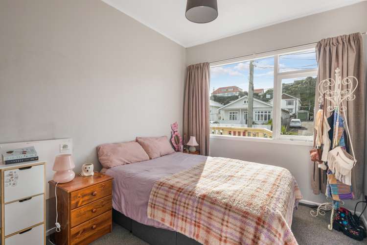 29 Trent Street Island Bay_7