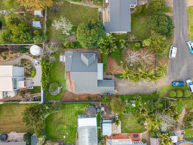 2 Rata Street Oneroa_16