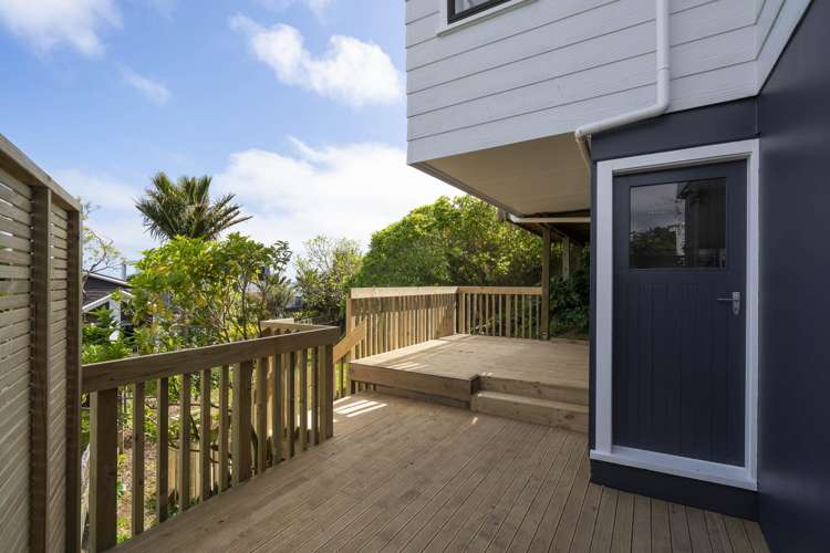 5 Gordon Road Plimmerton_13
