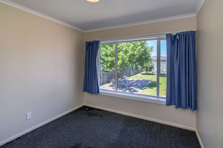 90 Neill Street Hornby_6