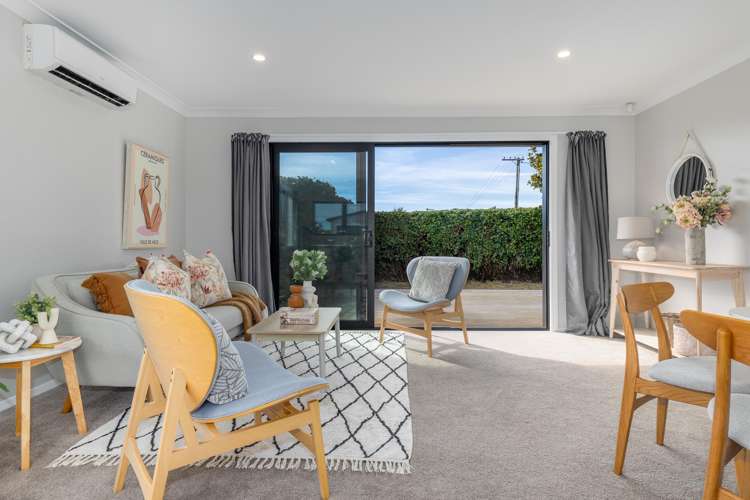 55 Read Street Levin_5