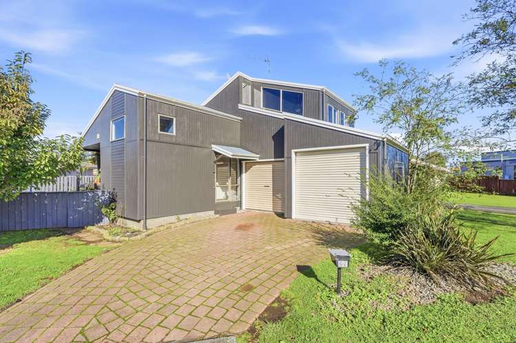 29 Exeter Crescent Springvale_15