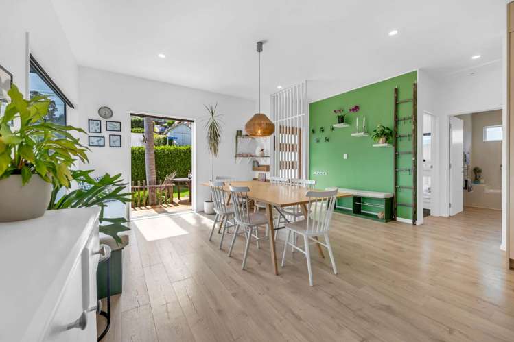 13 Rewa Road Maraetai_2