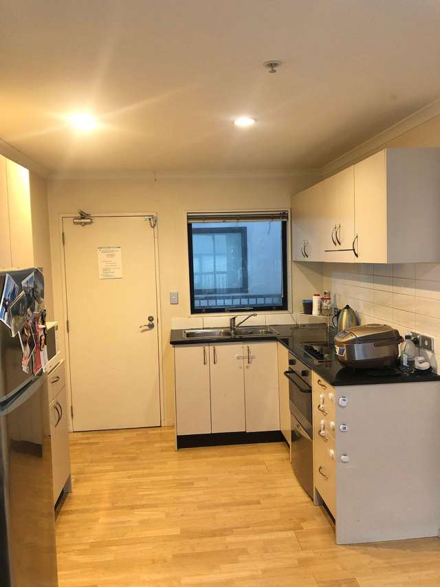 D418/176 Broadway Newmarket_3