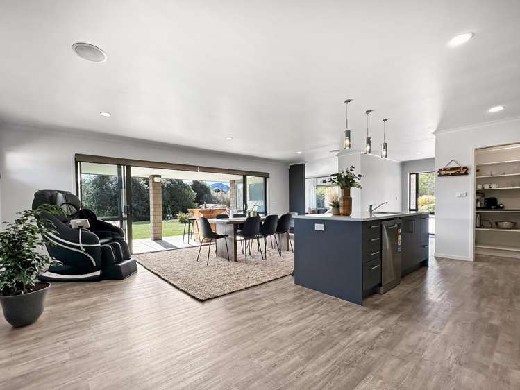 12 Lacebark Drive Kinloch_18