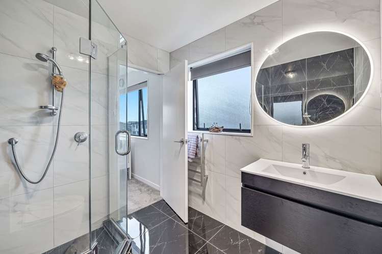 2 Laquinta Place Flat Bush_23