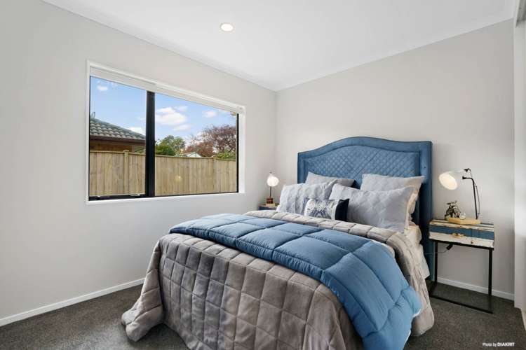 6 Avonglen Court Wattle Downs_11