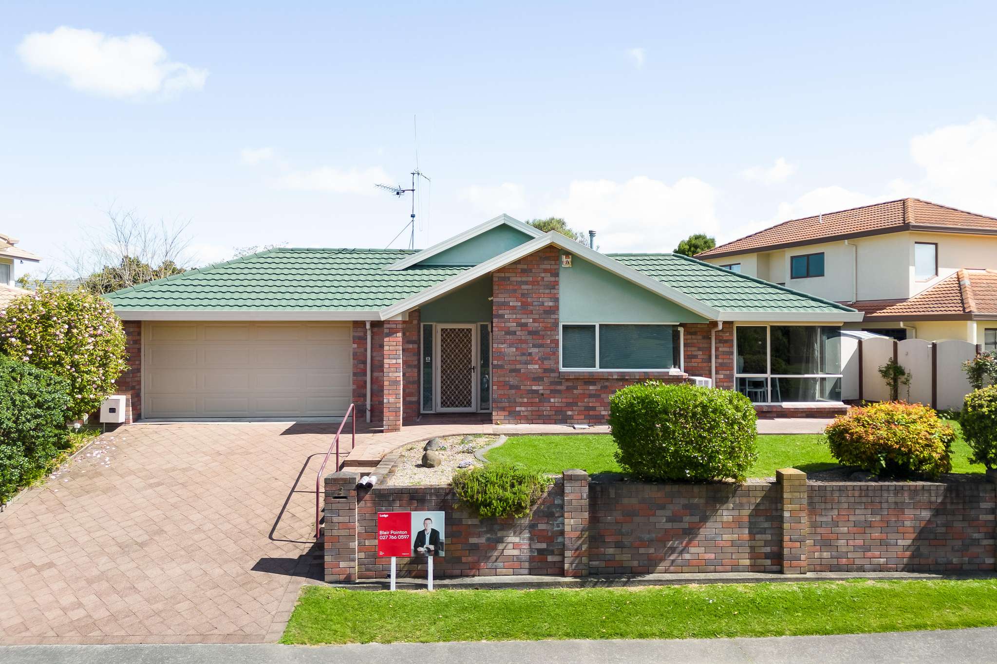 Large family home in Hamilton’s Christmas light suburb goes to auction with $800,000 reserve