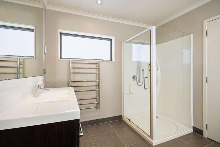 4 Fifth Avenue Mount Albert_14
