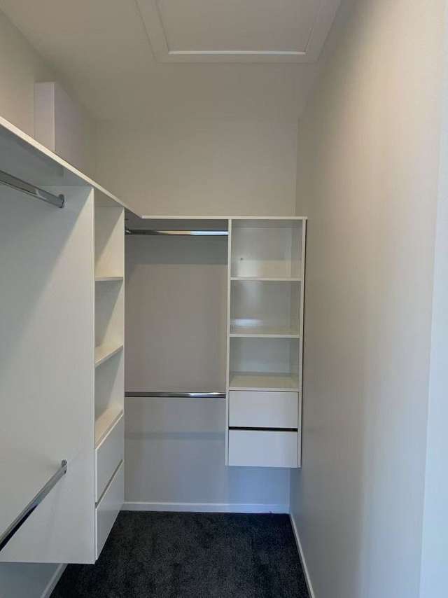 COMFORT, NICE AND SAFE HOUSE NEAR THE PARK