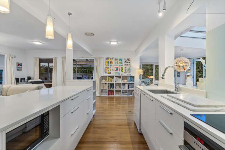 16 Coroglen Avenue Birkenhead_9