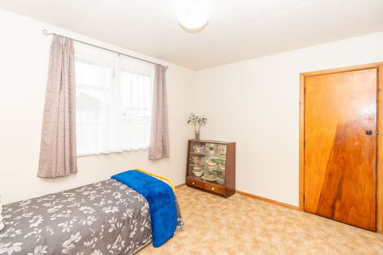 10 Byron Road Enderley_12