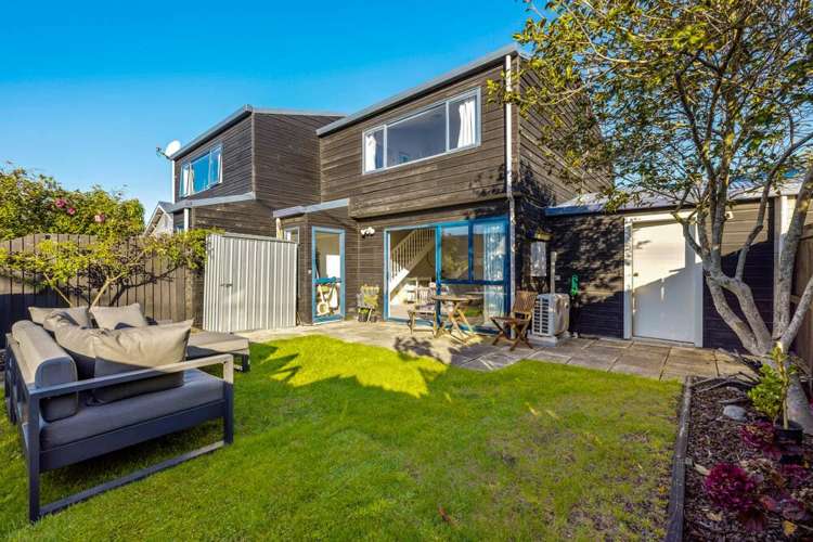 2/66 Clare Road_0
