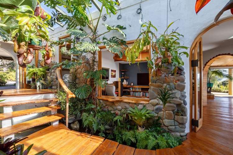 335 Patons Rock Road_4