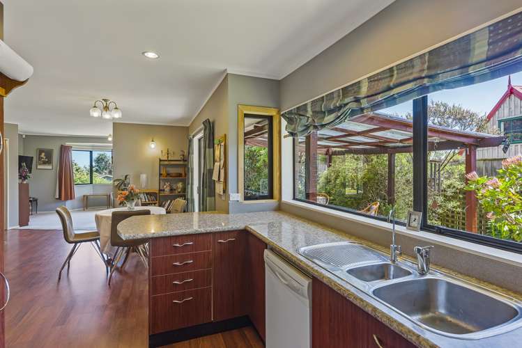 24 Campion Road Waikanae Beach_20