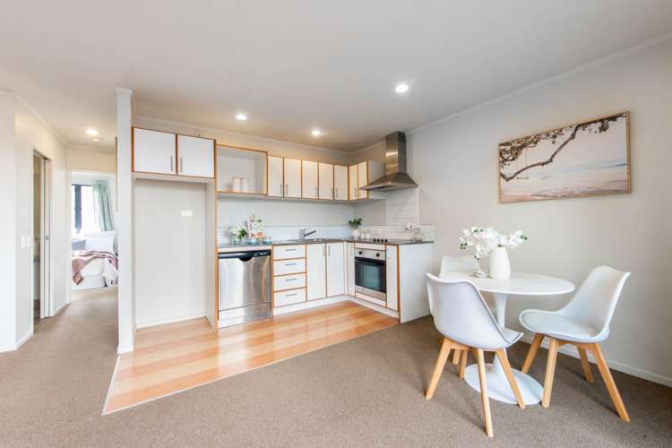25/22 Normanby Road Mount Eden_1