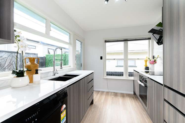 3 Kereru Street Henderson_10