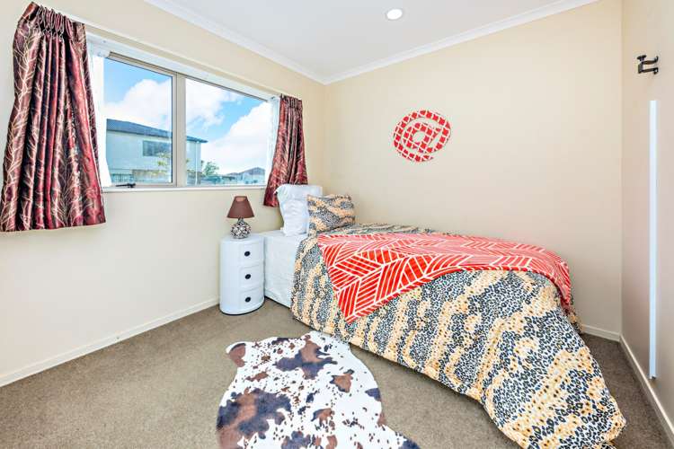 39 Baverstock Road Flat Bush_10