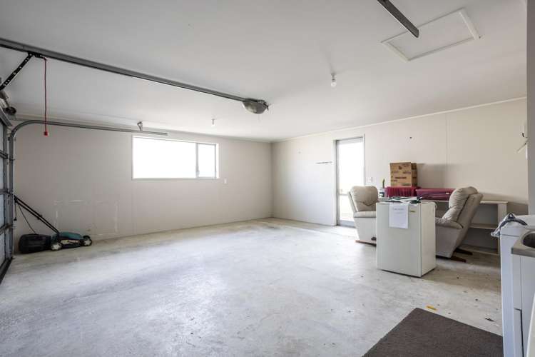 273D Gladstone Road North Wingatui_32